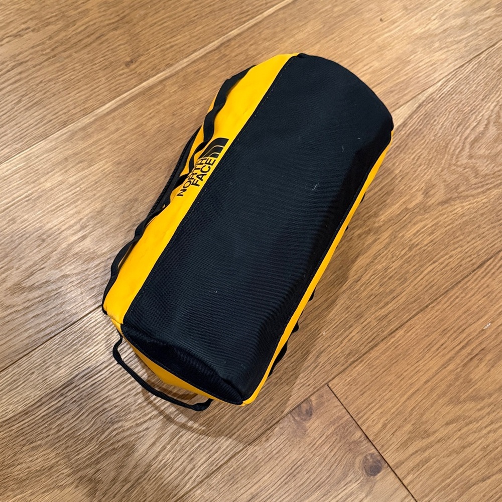 The North Face Black and Yellow Toiletry Bag - Picture 6 of 6